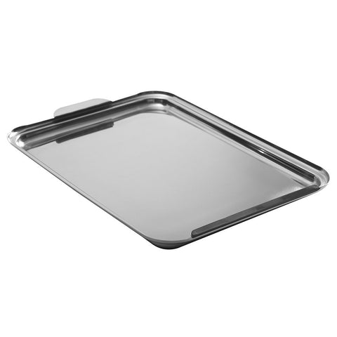 Lindy's lid and pan in a kitchen setting invite flexible baking ideas.