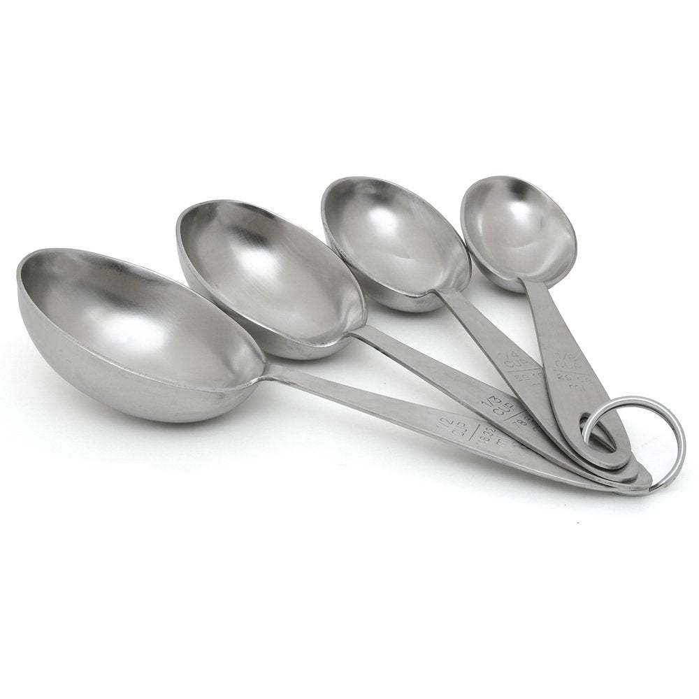 Lindy's MPC4 half-cup scoop for precise ingredient portions.