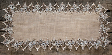 Linens, Art and Things matching placemats complete the set.