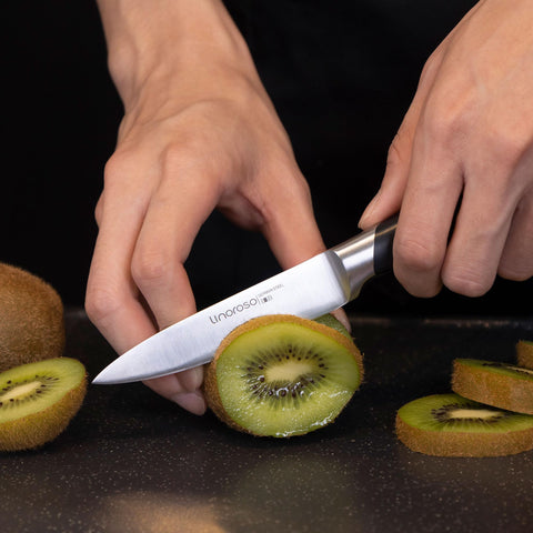 Linoroso Classic paring knife full tang and bolster for optimal balance.
