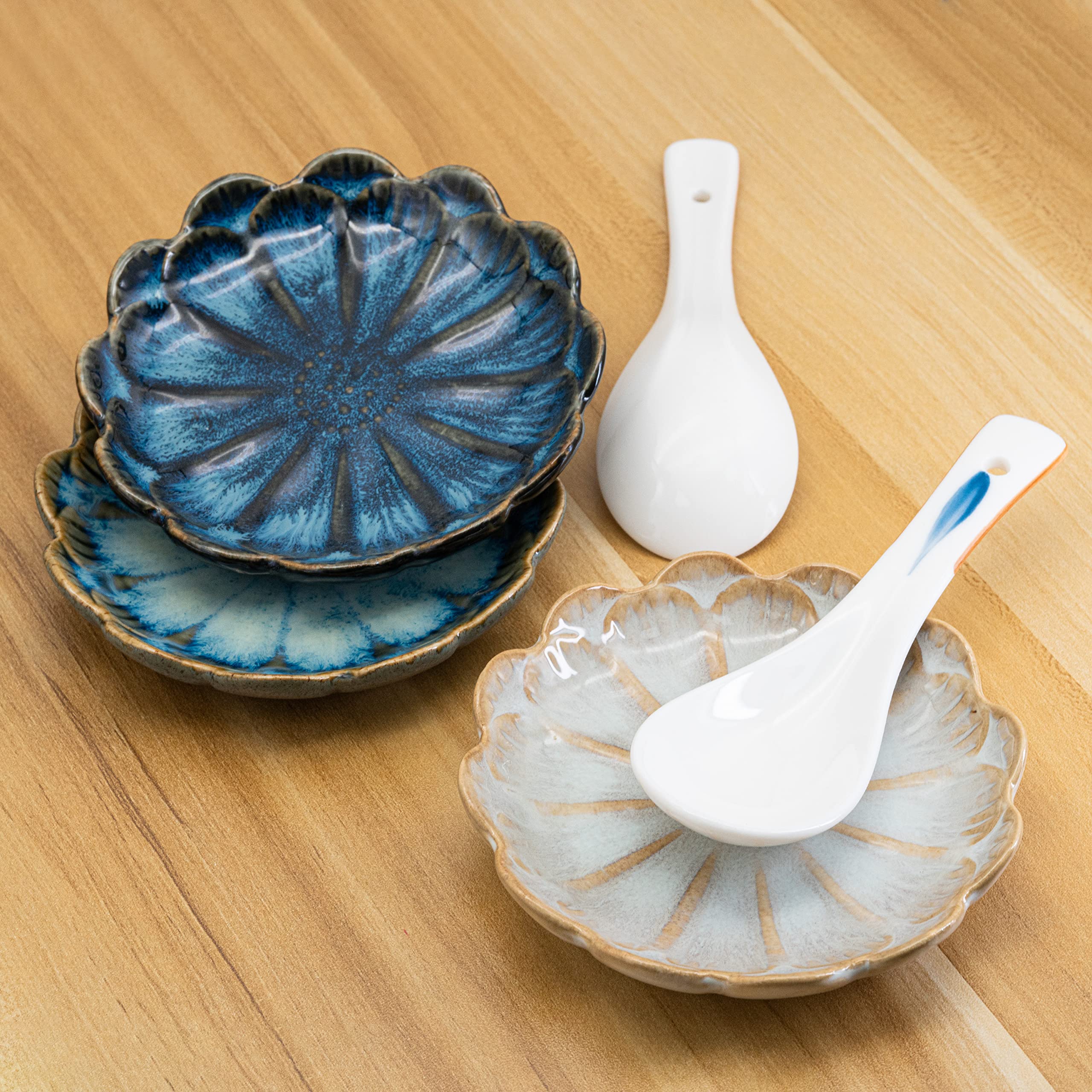 Close-up of LINXUXIE ceramic glaze with sunflower motif