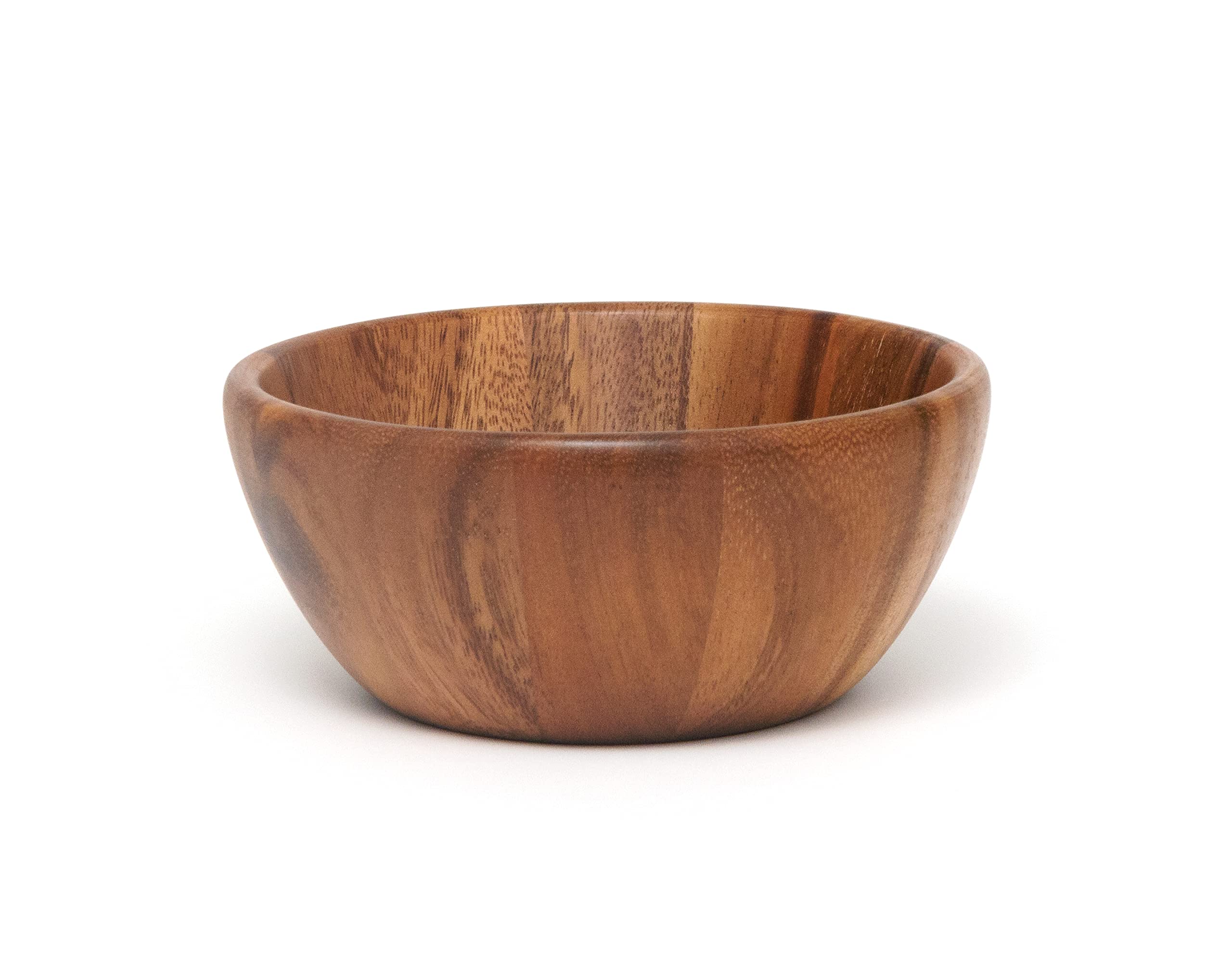 Lipper International acacia round flair bowl displaying fresh fruit as a centerpiece.