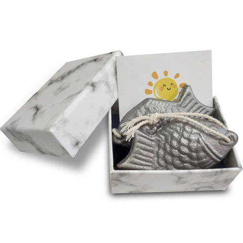 Lisol Iron Fish is reusable, easy to clean, and store safely.