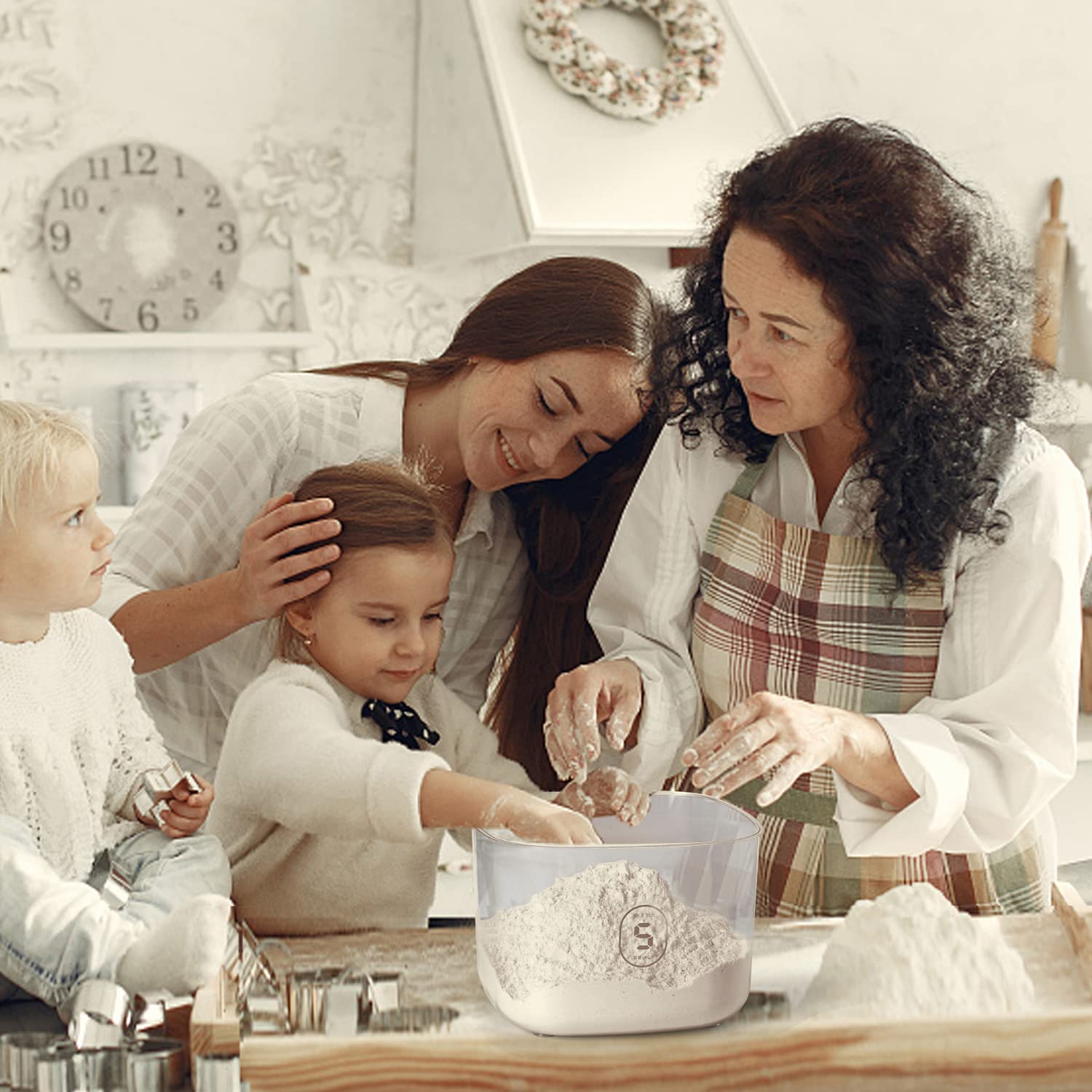 LivLab airtight seal preserves rice freshness between uses