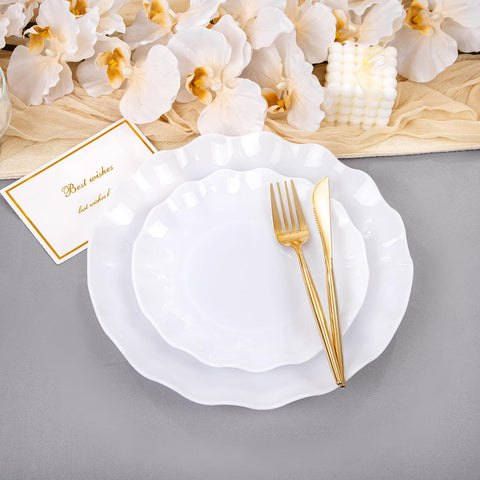 LIYH picnic-friendly plates handle outdoor meals with sturdy design