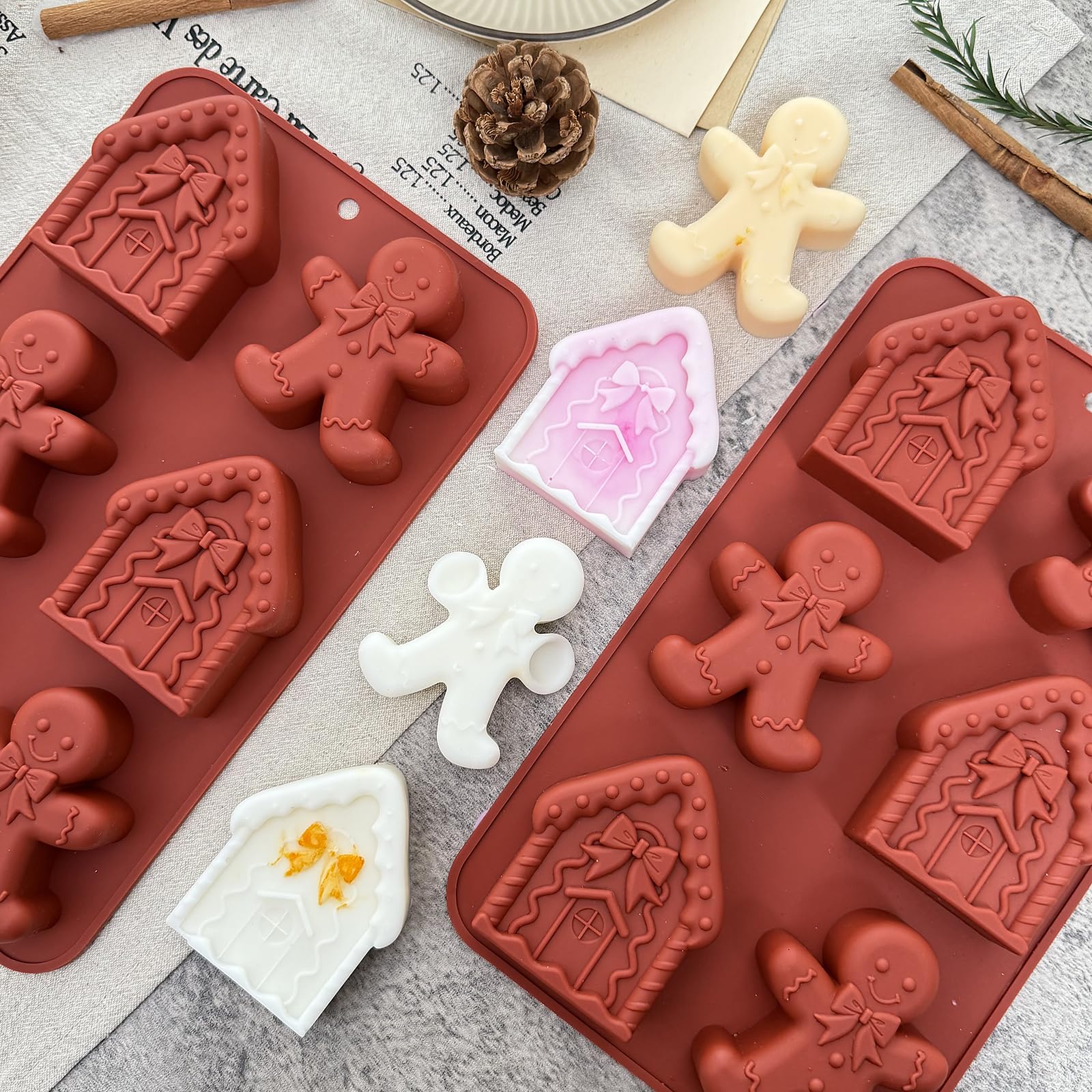 LLchunyun food-grade silicone mold is microwave and freezer safe for versatile use.
