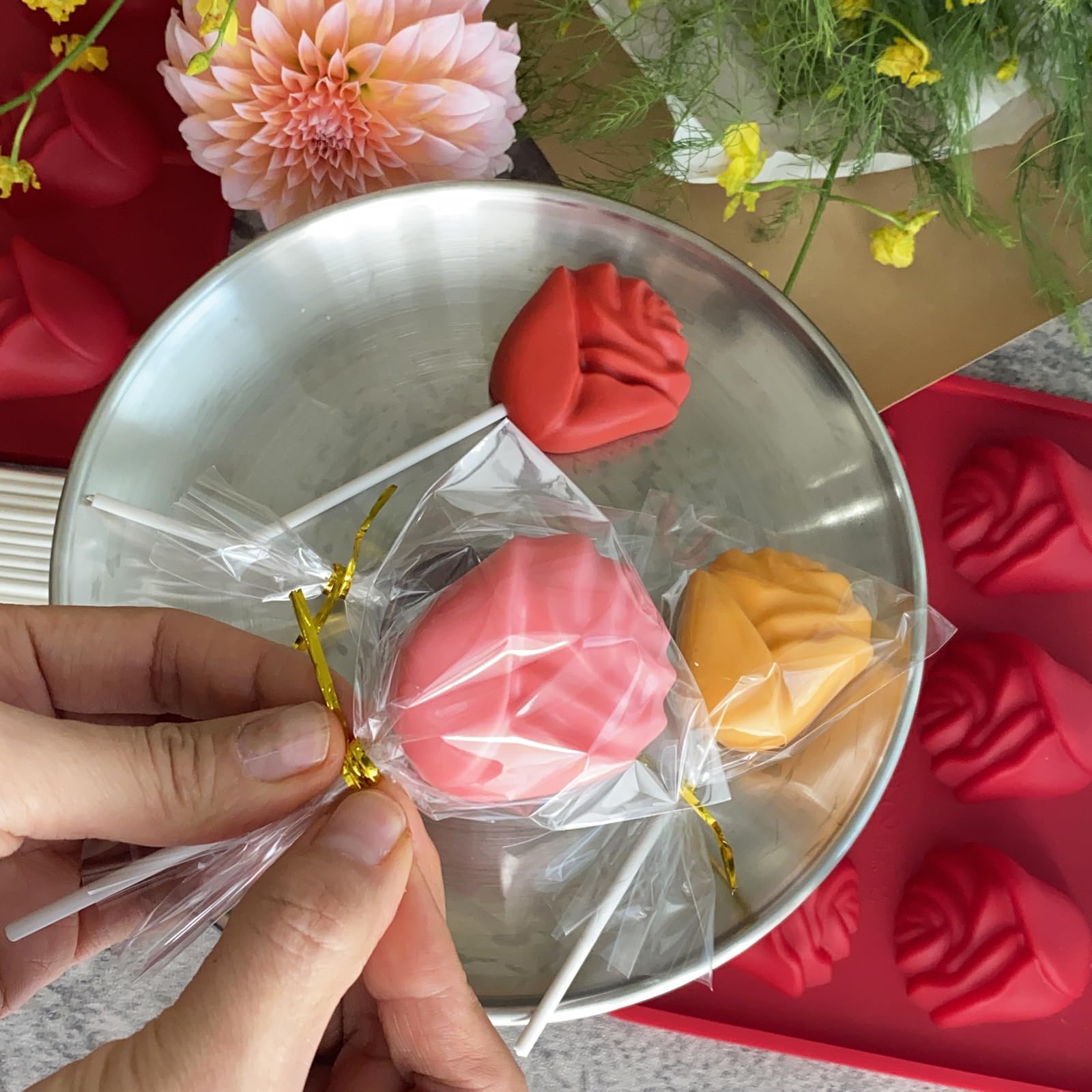 LLchunyun rose mold heat resistance supports baking and freezing.