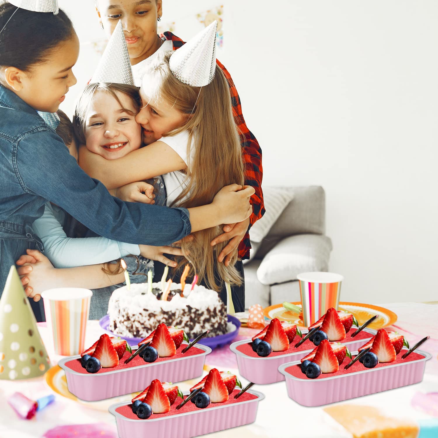 LNYZQUS pink dome lids secure mini desserts during transport.