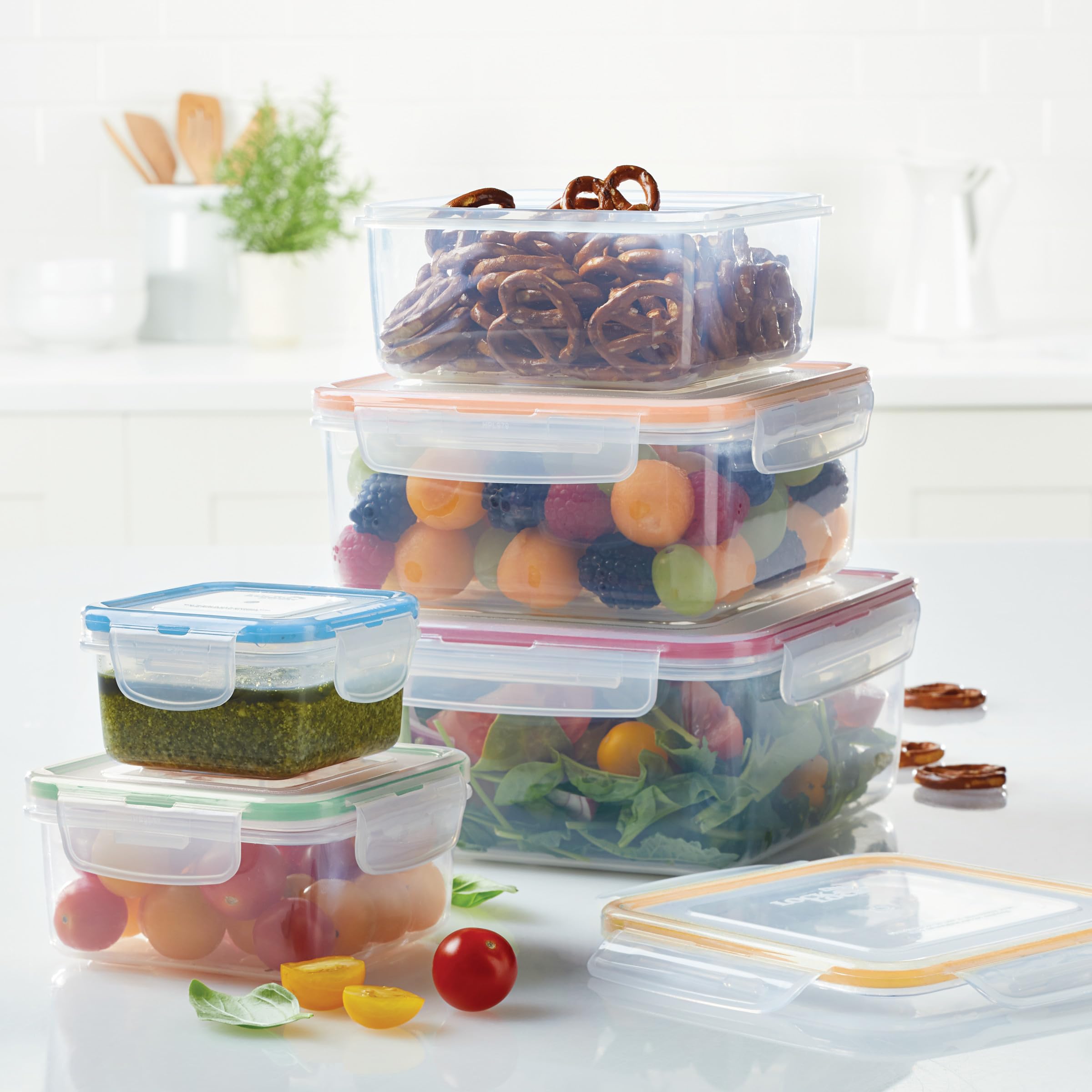 LocknLock BPA-free design supports safe, everyday kitchen storage.