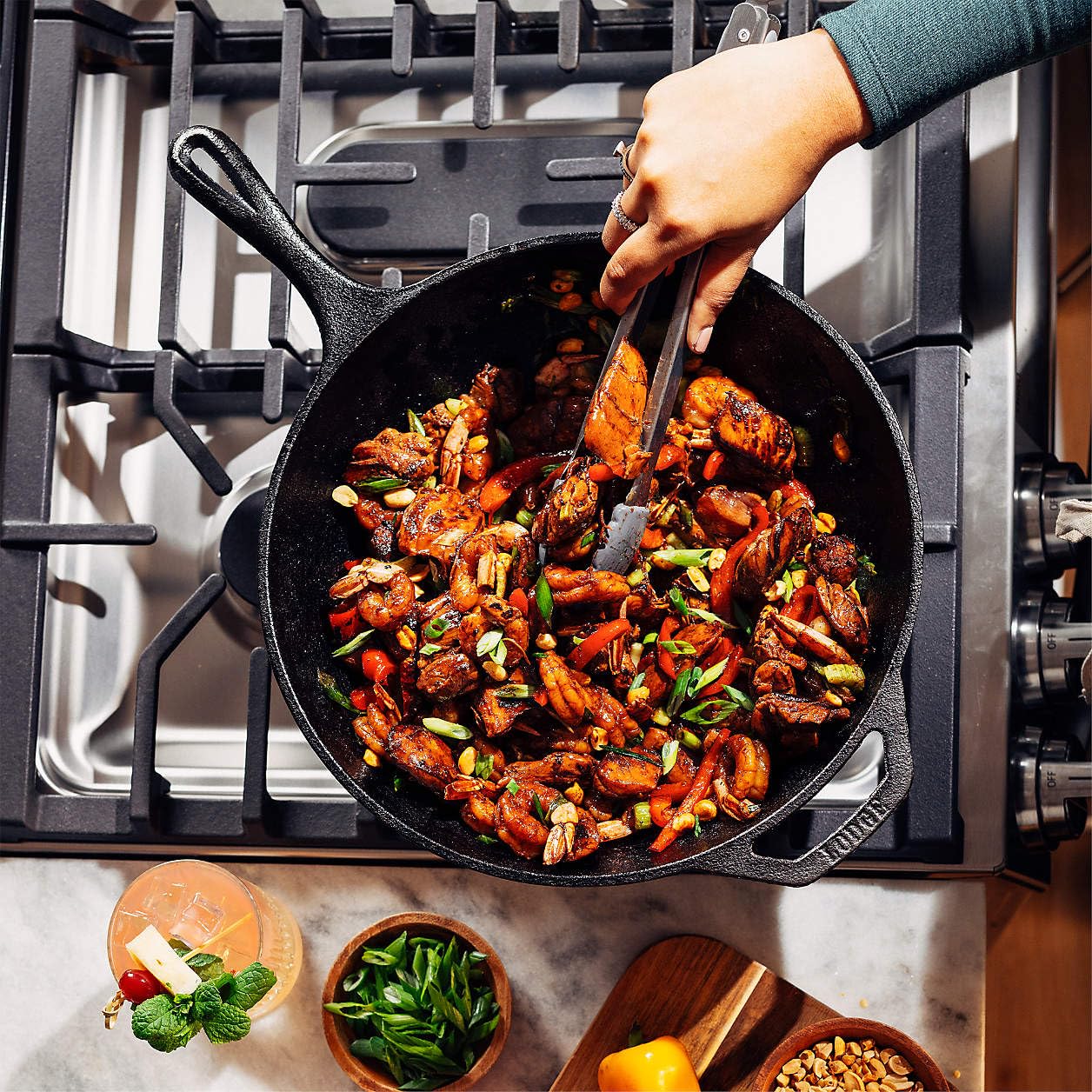Lodge Chef Collection Wok searing steak for flavorful crust