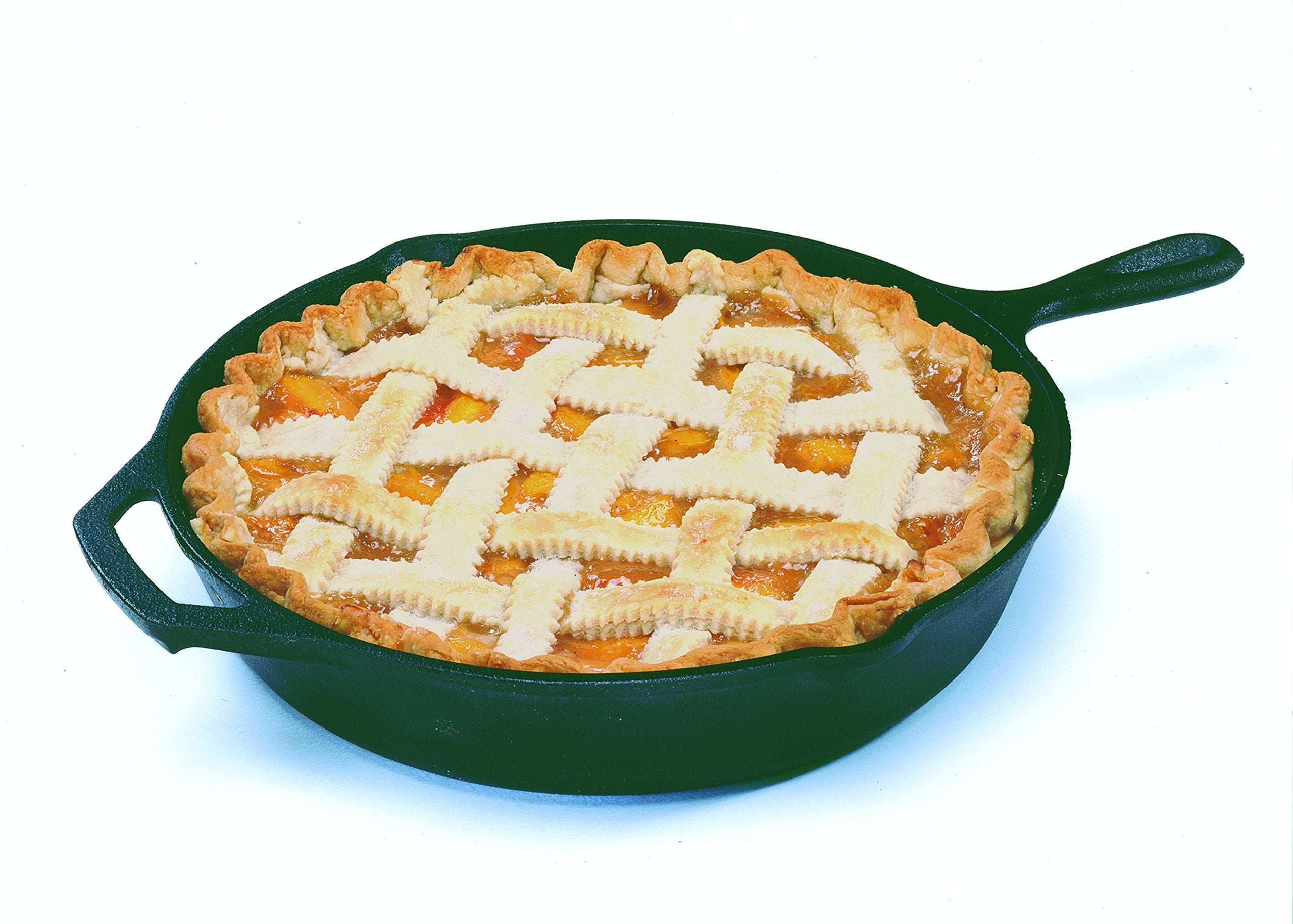 Lodge cast iron on gas stovetop delivering steady heat
