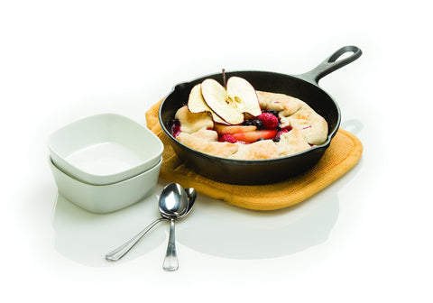 Displaying the Lodge 3-skillet set for versatile cooking options