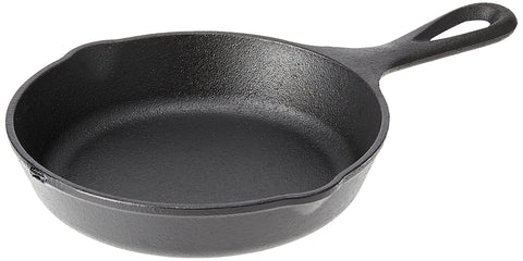Lodge Wildlife Series Wolf Scene 6.5-inch skillet for quick searing and serving.