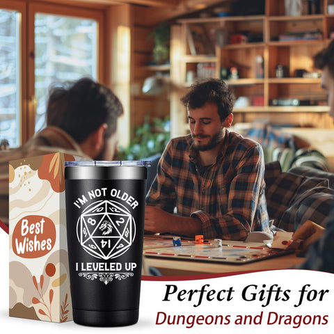 Loecuxe stainless steel body feels premium and sturdy in hand.