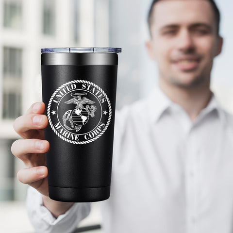 Loecuxe double-wall insulation helps maintain beverage temperature longer.