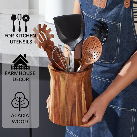 LOHONER thick acacia wood construction provides sturdy support