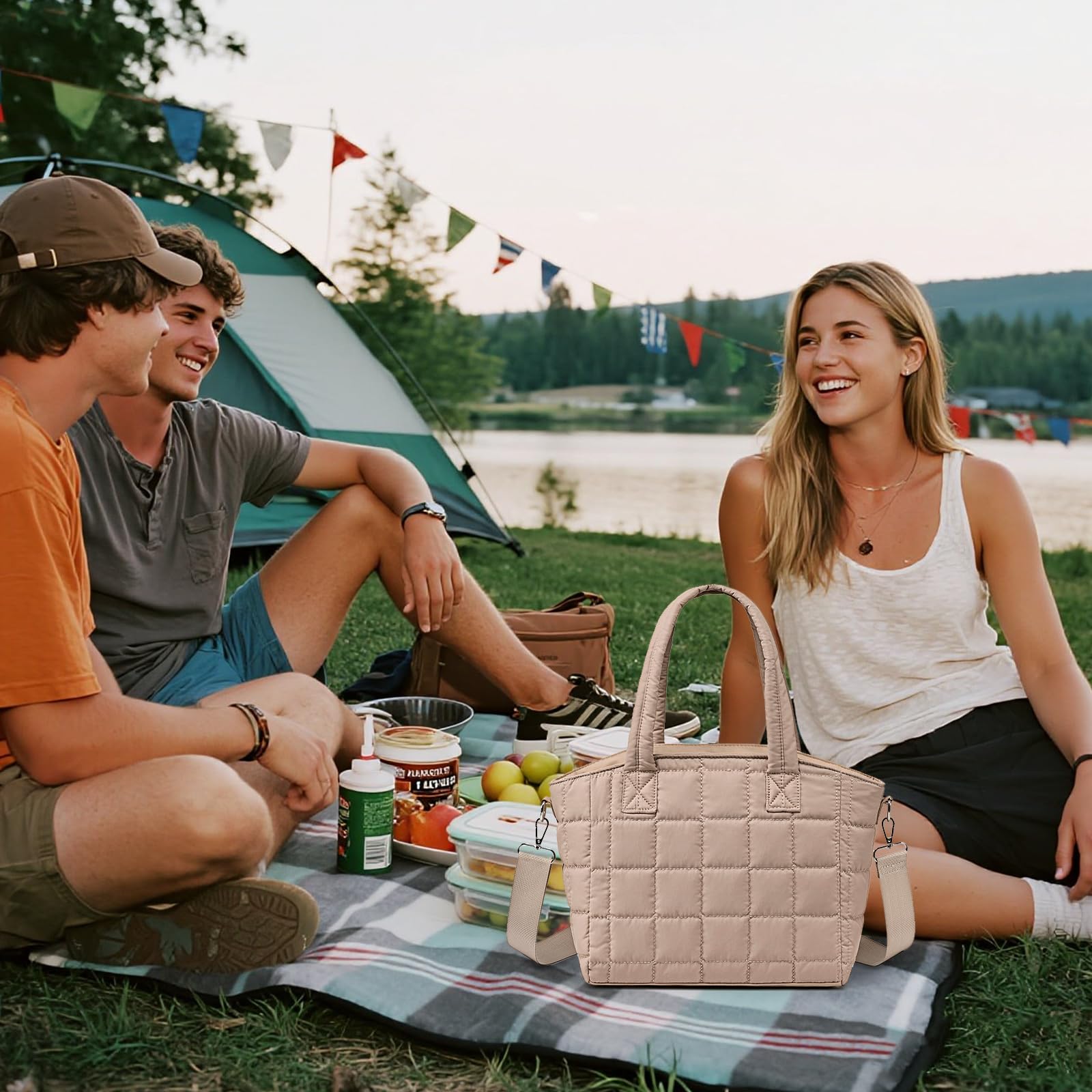 LOIDOU stylish lunch bag doubles as a daily fashion accessory.