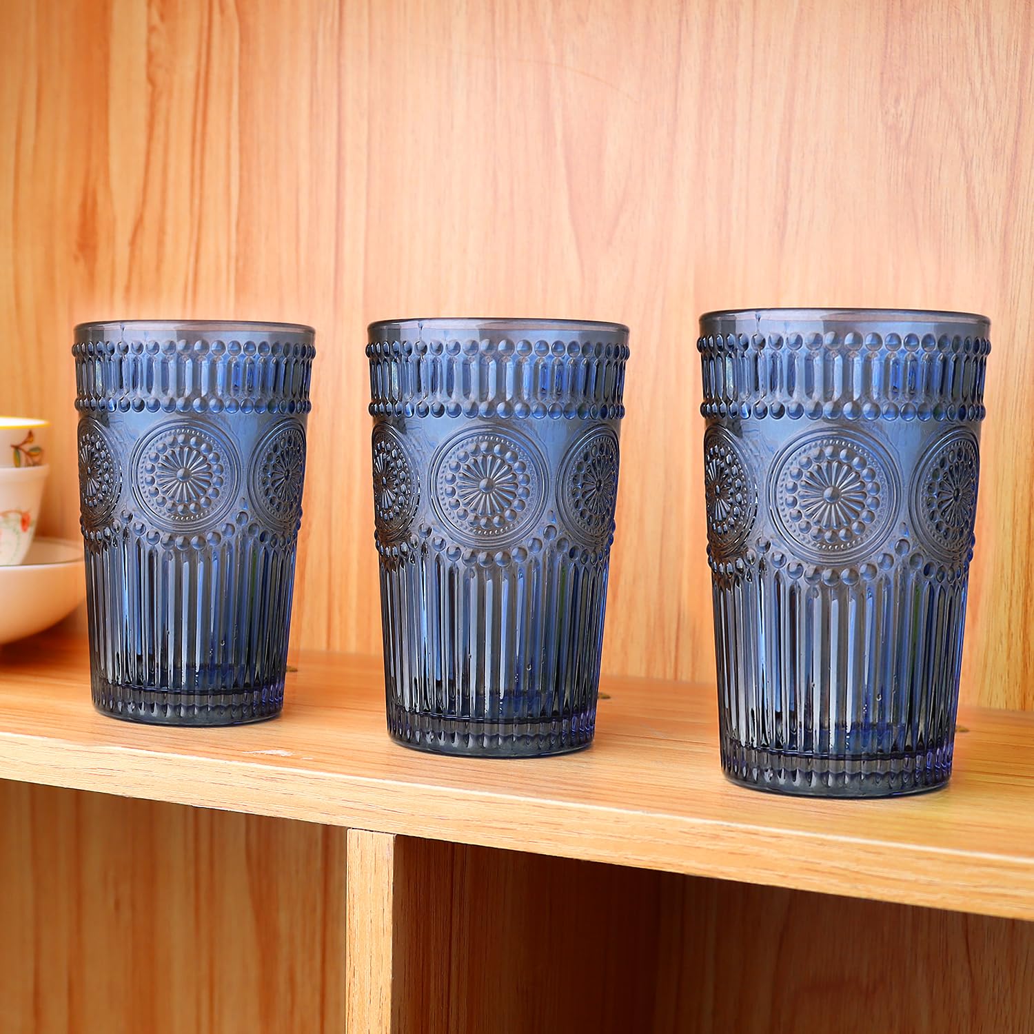 Loivttvv water glass with ribbing, perfect for cold beverages and table service