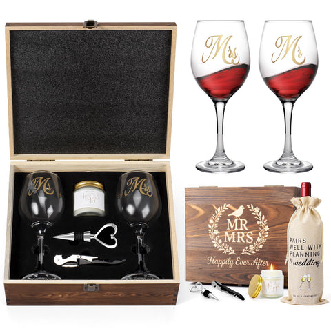 LOMEVE Mr & Mrs wine glasses for a stylish toast to lasting love
