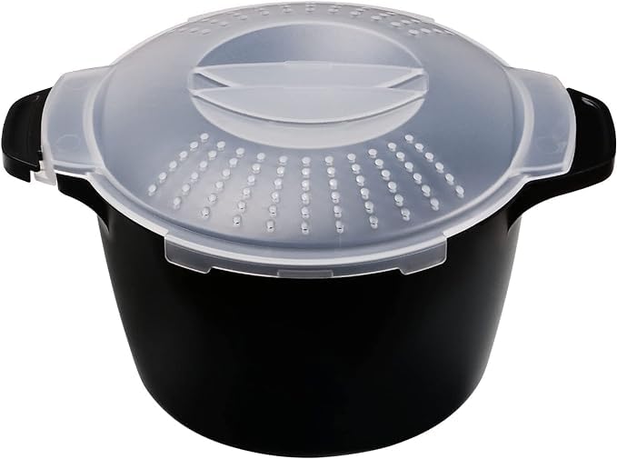 Longmann Pampered Chef 2qt microwave steamer showing large capacity for family meals