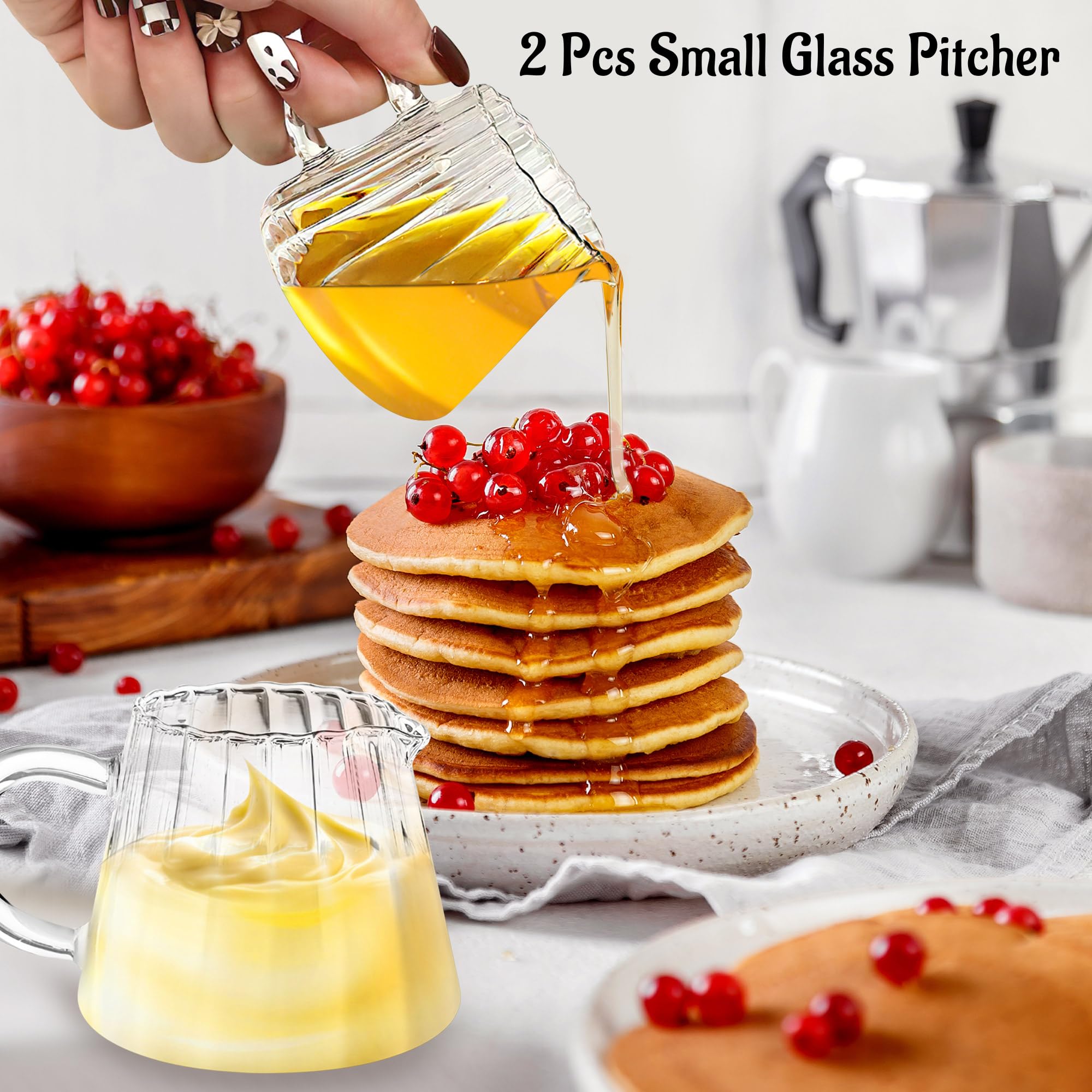 Loscarol multiuse-glass-pitcher suitable for hot or cold beverages.