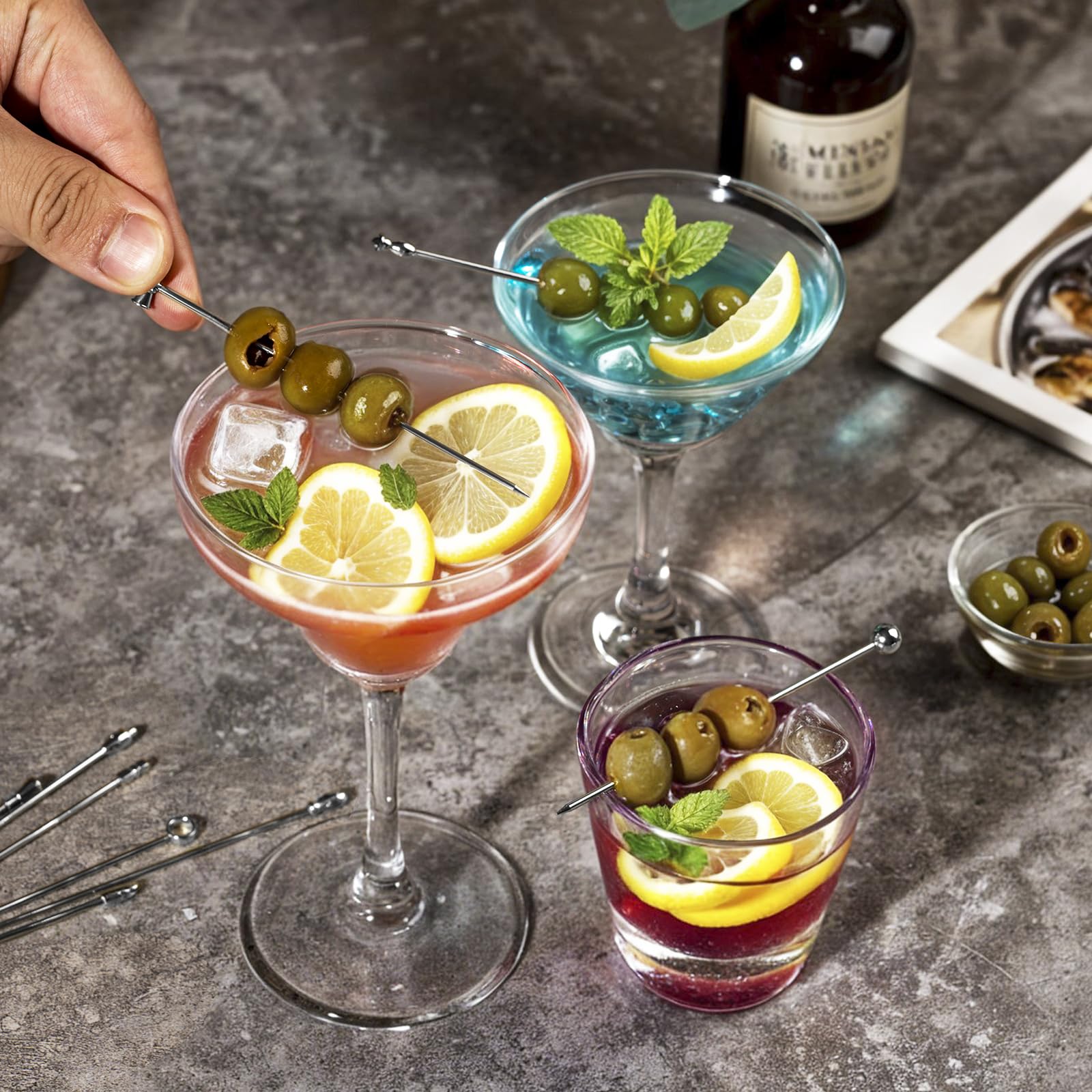 Losneg bar counter display shows durable stainless-steel picks for daily use.
