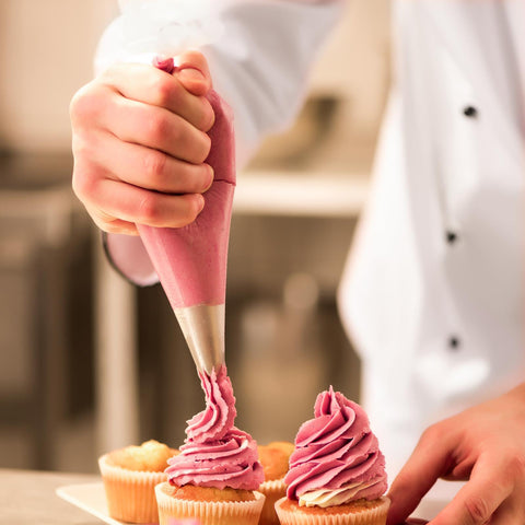 LoveBB disposable tipless pastry bags easy to use and mess-free