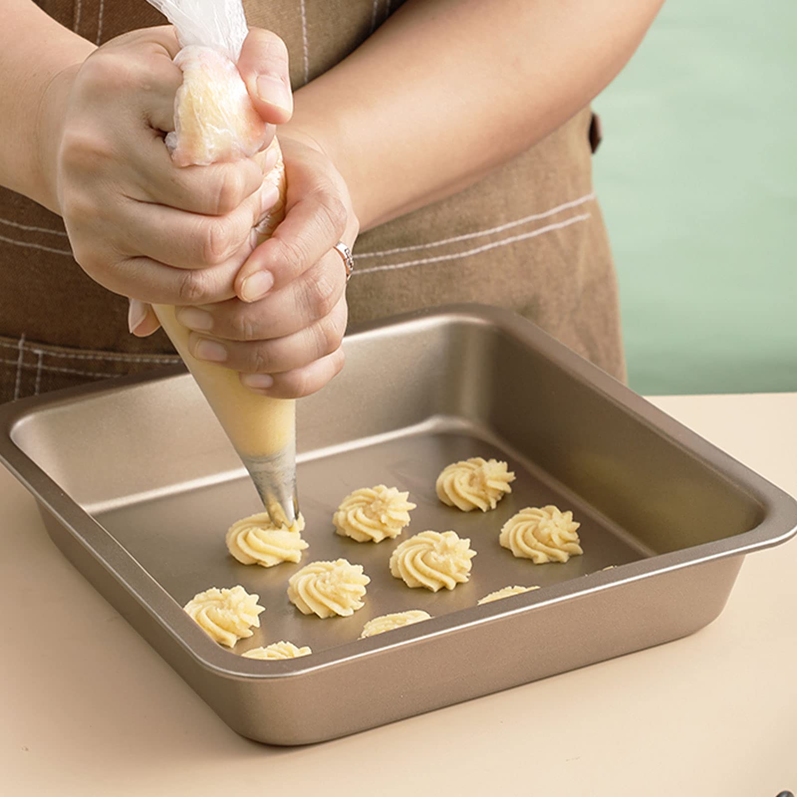 LoveBB food-grade material ensures safe, odorless frosting bags