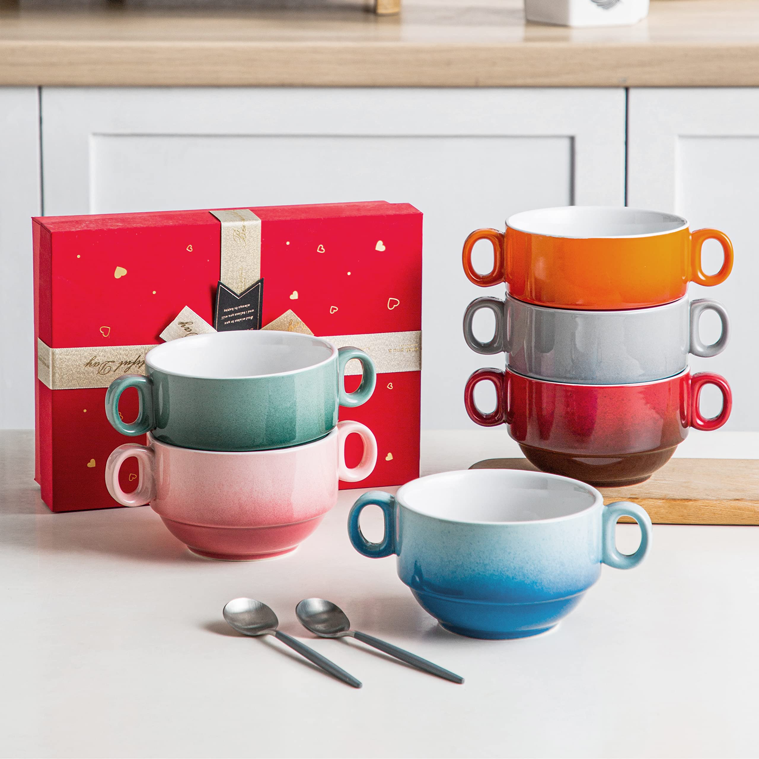 LOVECASA gift-ready set perfect for holidays or housewarmings.