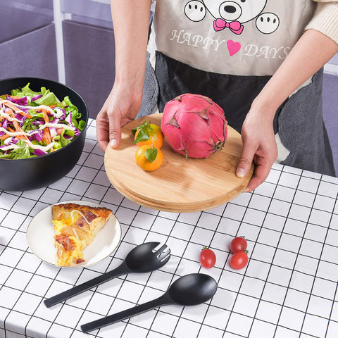 LOVYANXUE bowl filled with fresh salad shows vibrant colors.