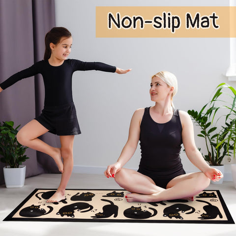 LSYDCARM black cat mat is machine washable for easy cleaning.