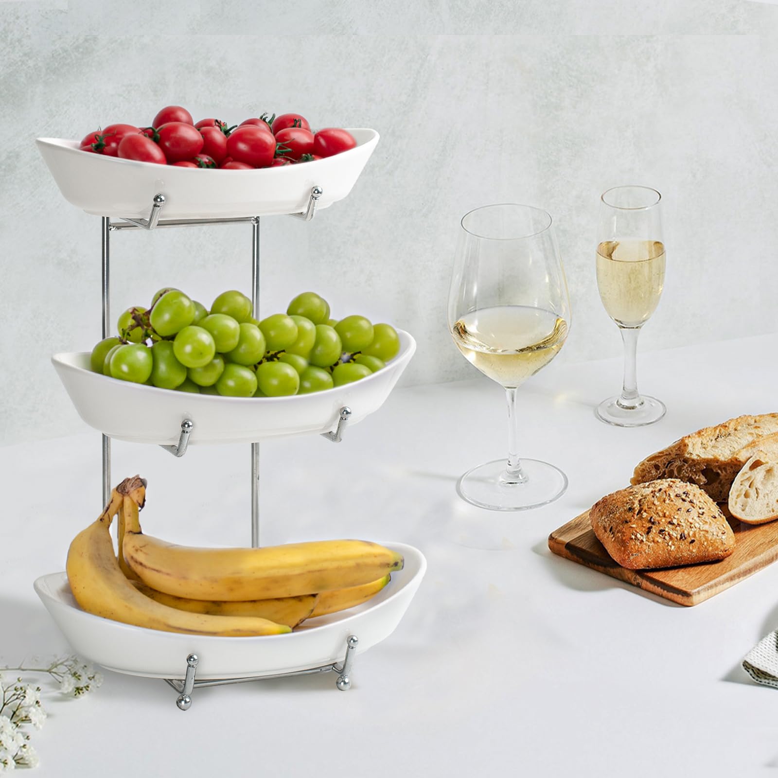 LUFILUFI sturdy metal stand supports bowls for secure display