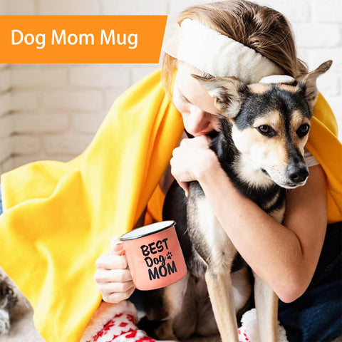 LUICONMO dog mom key chain; playful accessory for keys and bags.