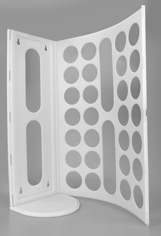 Lunies bag holder multi-hole design provides easy bag access.