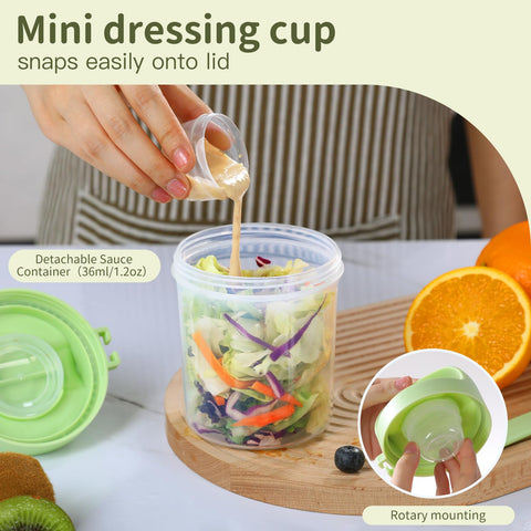 LUXEAR wide-mouth parfait cup enables easy filling and cleaning.
