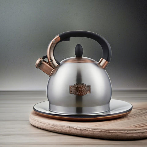 Encapsulated bottom on LUXGRACE kettle ensures even heat distribution.