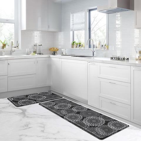 LuxStep stain-resistant PVC material resists daily kitchen messes.