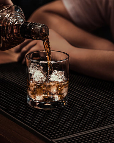 LUXU glassware suitable for water or juice, adding dining elegance