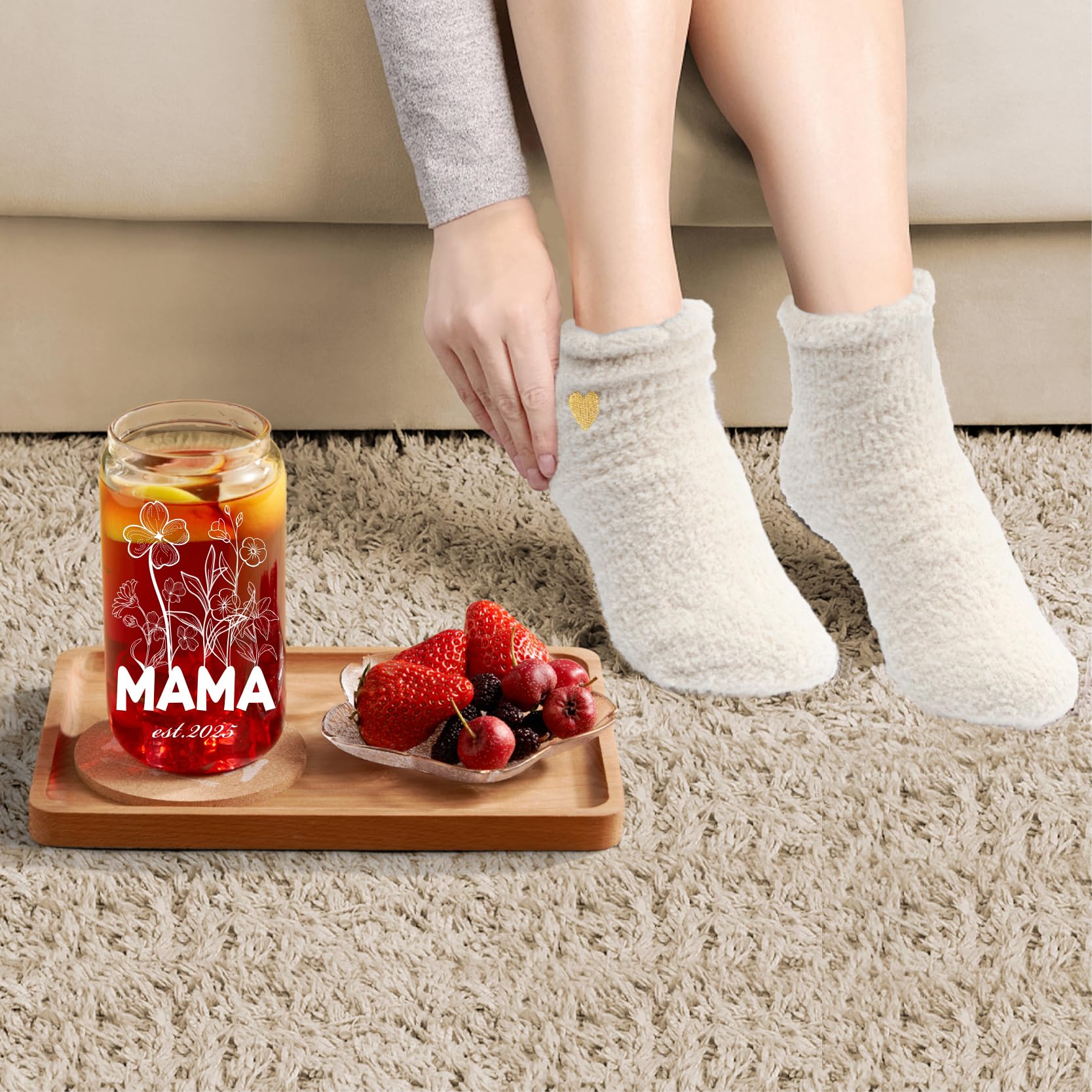 Lvoetgif coasters protect surfaces from condensation