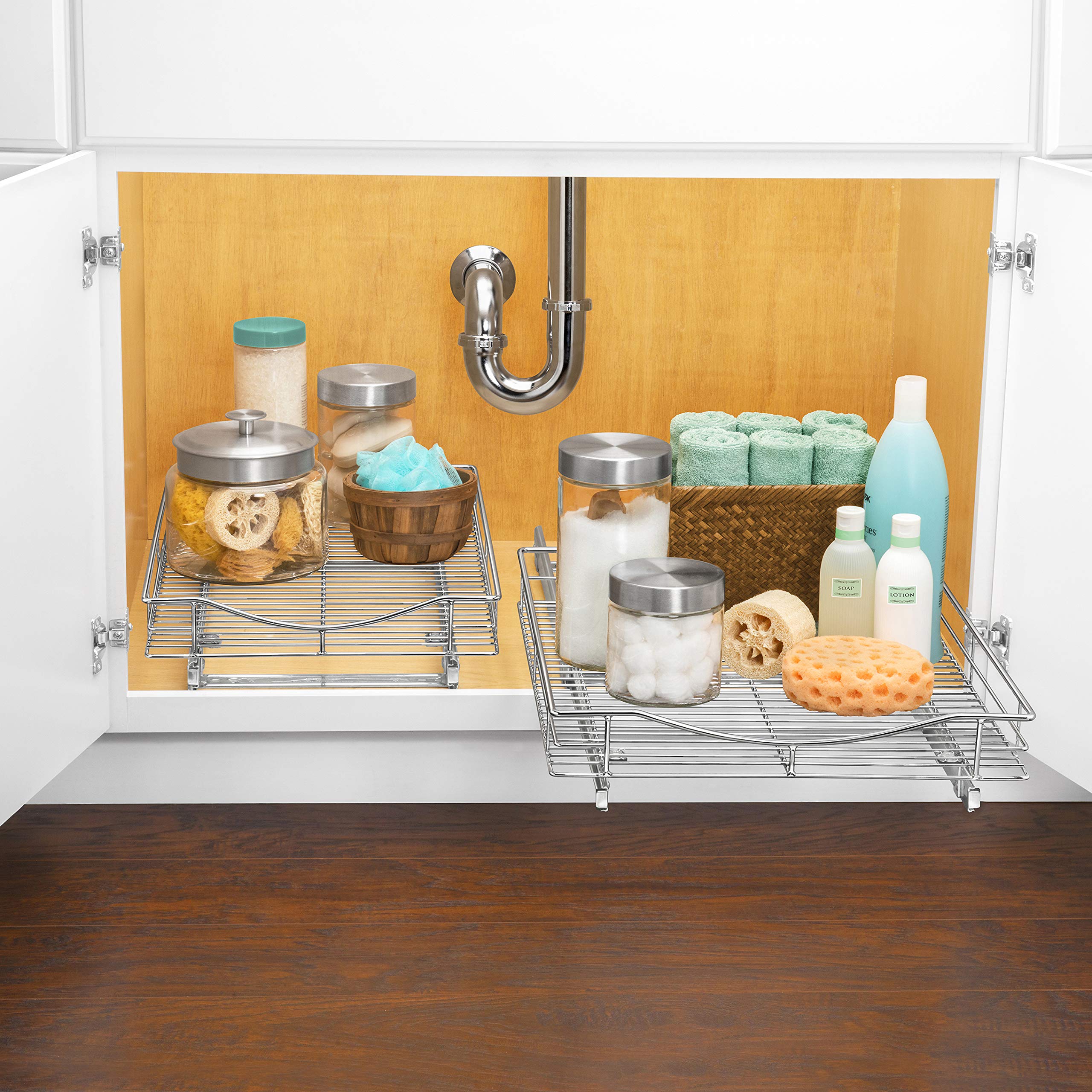 LYNK PROFESSIONAL 11x21 shelves maximize cabinet space.