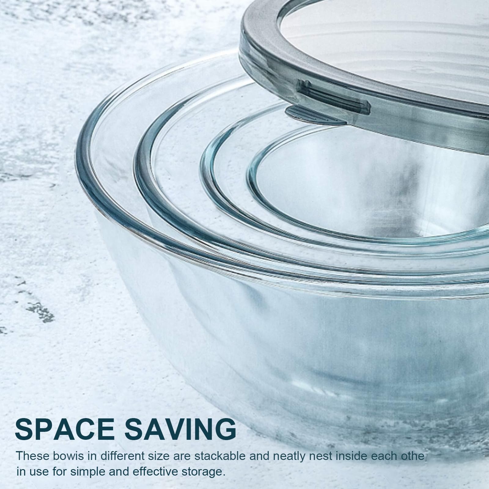 M MCIRCO airtight lid close-up highlights secure seal for portable meals.
