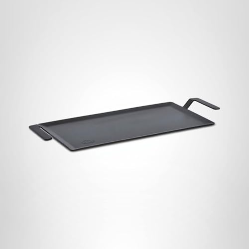 Made In carbon steel griddle made in Sweden by skilled artisans.