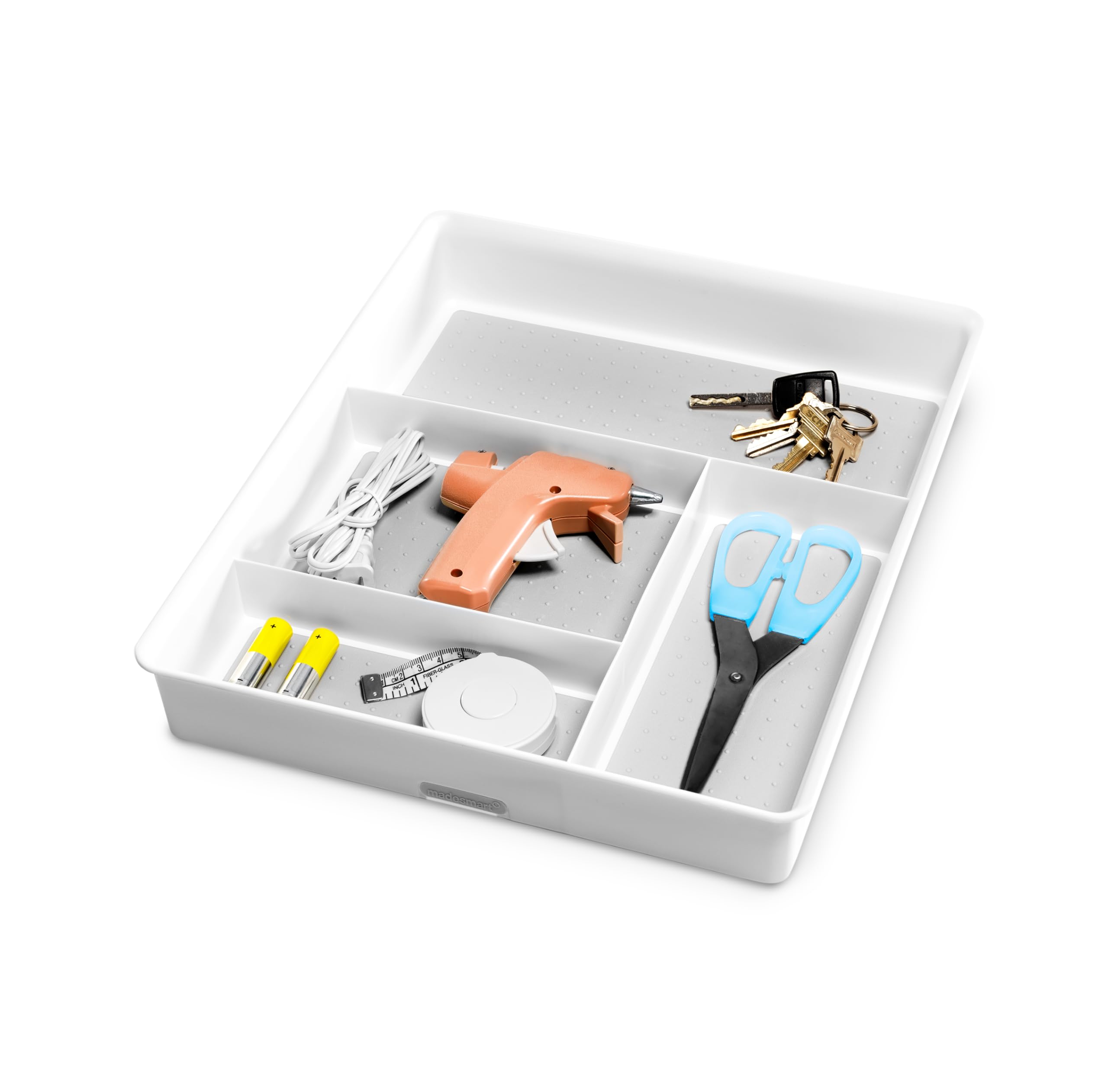 Madesmart Classic rounded corners for gentle, easy cleaning in drawers.