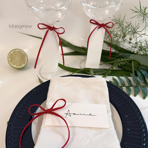 Maegmew wedding seating cards for easy guest placement