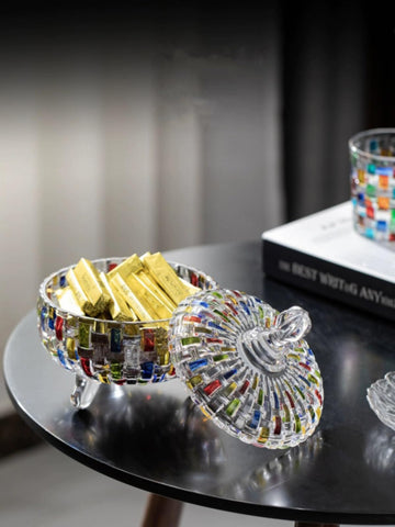 Perfect for gifting at holidays or birthdays, with easy lid access.