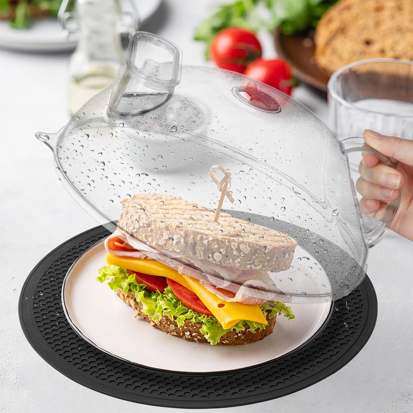 MAGJIUKE versatile lid doubles as fresh-keeping cover for produce.