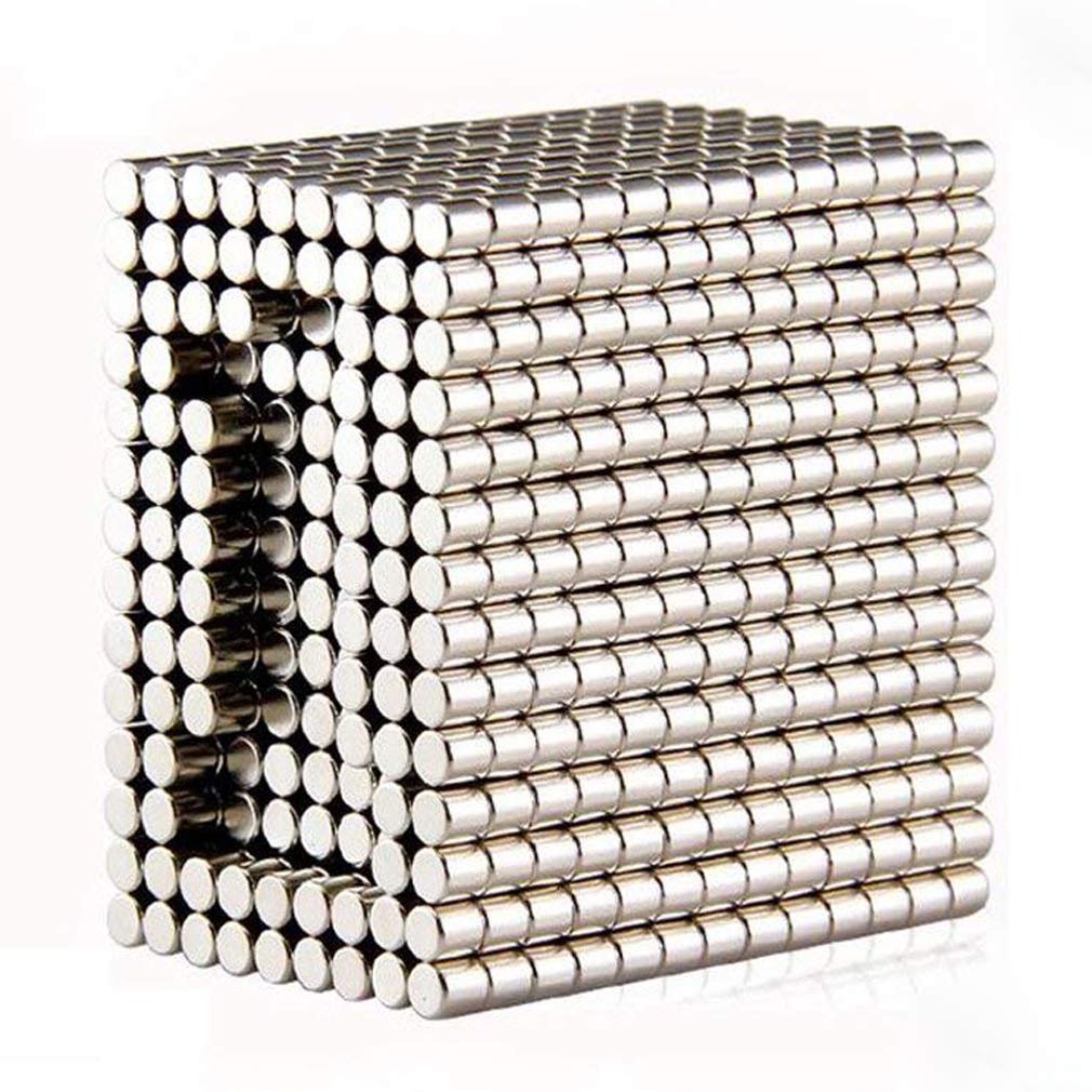 Magpross 200-piece magnets pack for versatile organization and crafts.