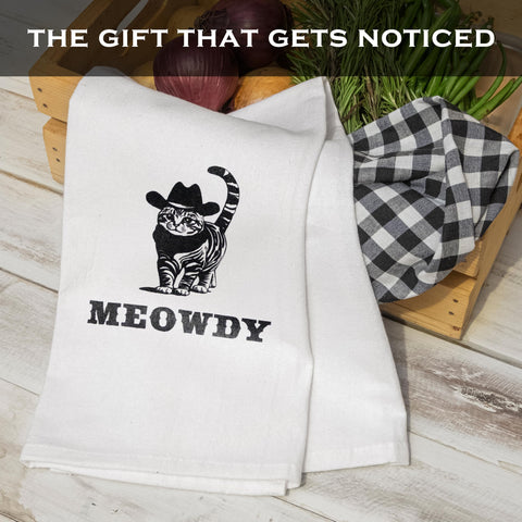 MAINEVENT Meowdy cat-print dish towel adds whimsy