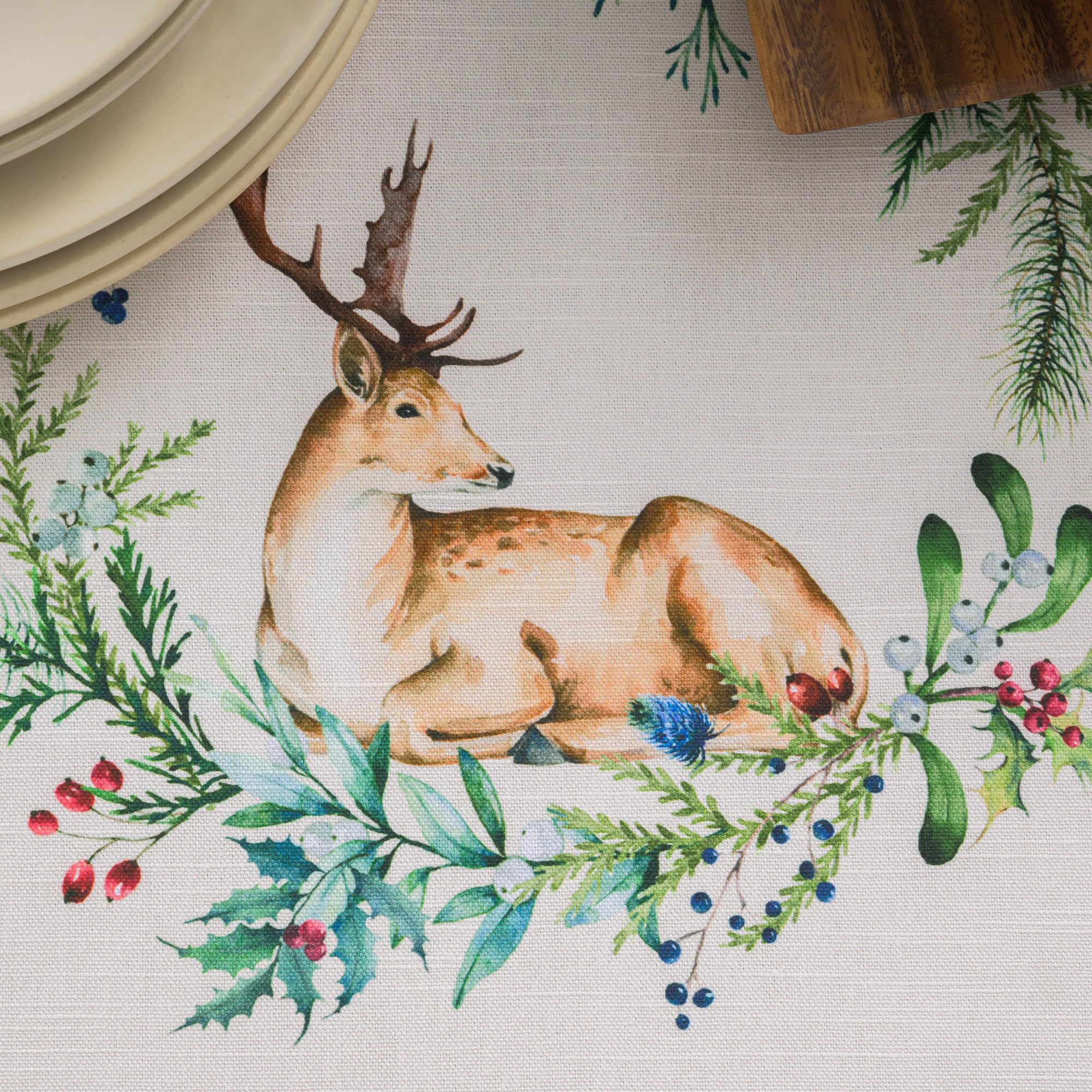 Maison d'Hermine Holly Time soft drape of cotton on table