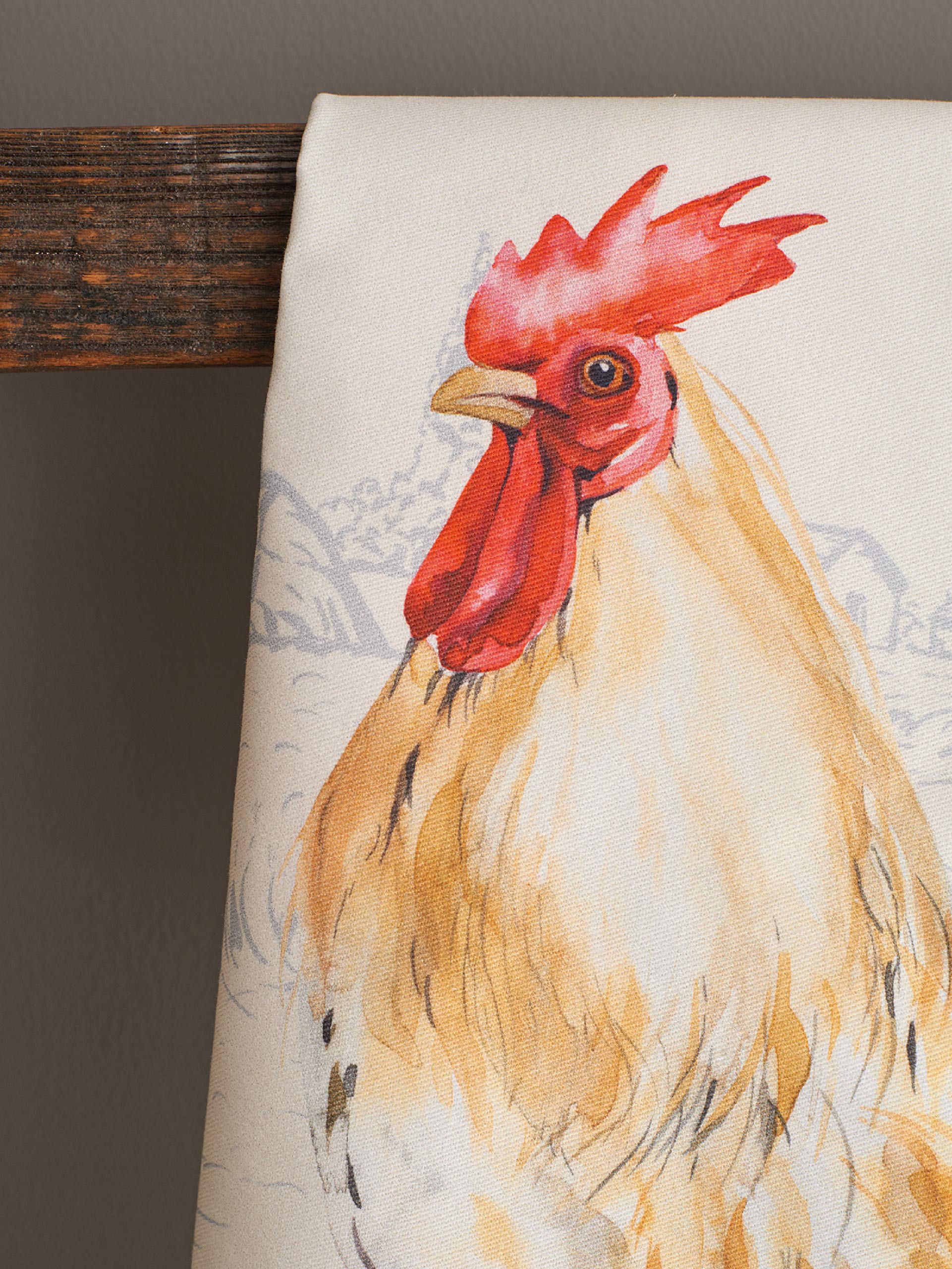 Maison d'Hermine Campagne towel for decorative and practical bar settings.